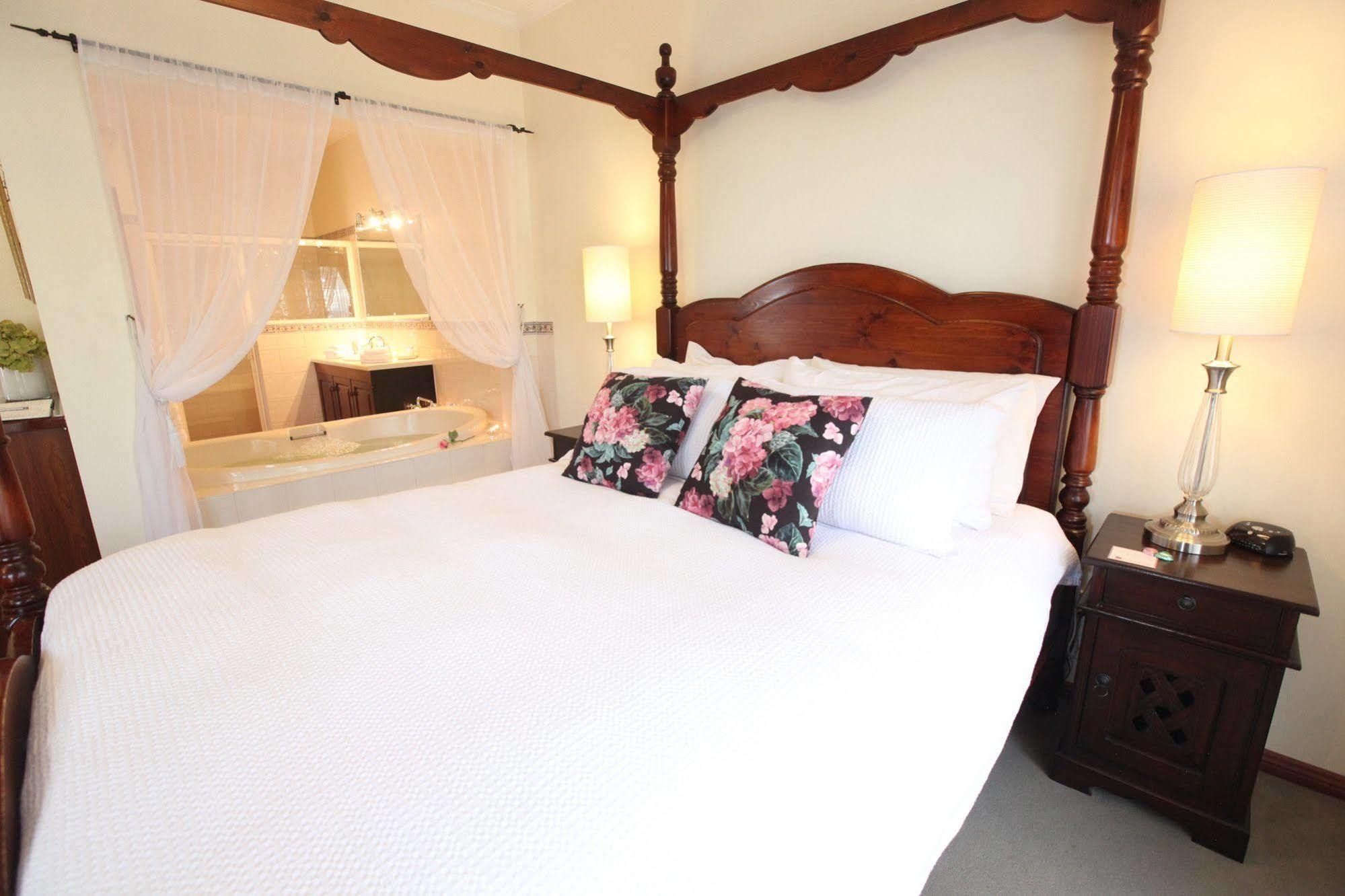 Wine And Roses Bed And Breakfast 애들레이드 외부 사진